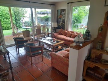 Casa en venta en LA REINA