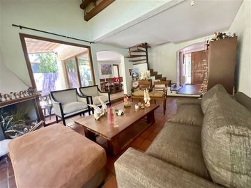 Casa en Venta en San Carlos De Apoquindo