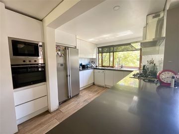 Casa en Venta en San Carlos De Apoquindo