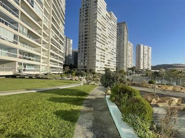 Departamento en Venta en Entrelomas 720