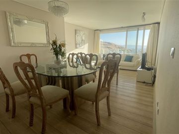 Departamento en Venta en Entrelomas 720