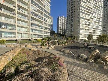 Departamento en Venta en Entrelomas 720