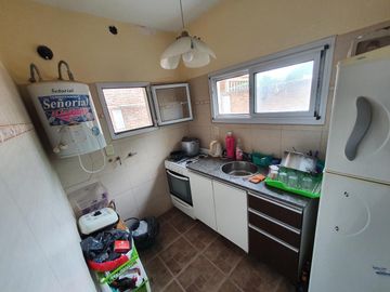 Casa en venta 3 ambientes en Florencio Varela - quincho y pileta