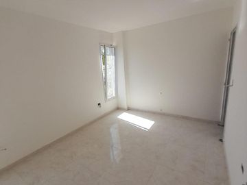 VENDE Dúplex  2 dormitorios, B. Los Cerezos II, Plottier