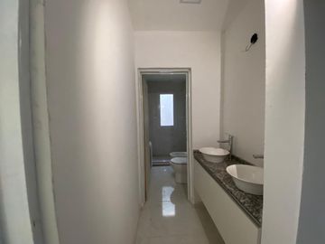 VENDE DUPLEX A ESTRENAR, BARRIO LOS CEREZOS II PLOTTIER