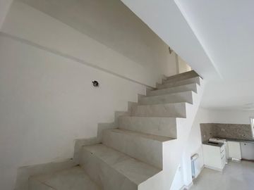 VENDE DUPLEX A ESTRENAR, BARRIO LOS CEREZOS II PLOTTIER
