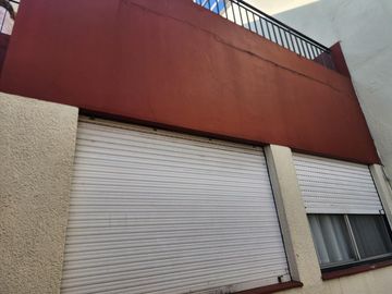 Casa en  Lanus - venta