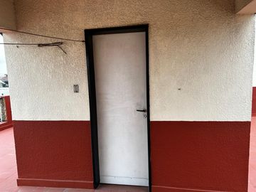 Casa en  Lanus - venta