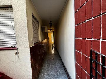 Casa en  Lanus - venta