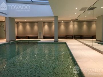 4 Ambientes con Dependencia en el Edificio Liberateur! Full Amenities!