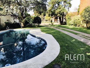 Casa - Barrio Corimayo - Hermoso lote con salida a 2 calles