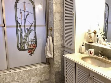 Casa - Barrio Corimayo - Hermoso lote con salida a 2 calles