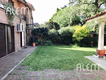 Casa - Barrio Corimayo - Hermoso lote con salida a 2 calles