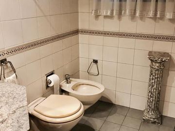 Casa - Barrio Corimayo - Hermoso lote con salida a 2 calles