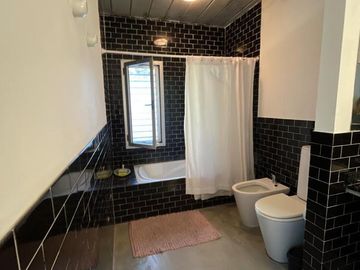 Casa en venta 6 dormitorios en Parque Leloir