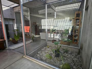 Casa en venta 6 dormitorios en Parque Leloir