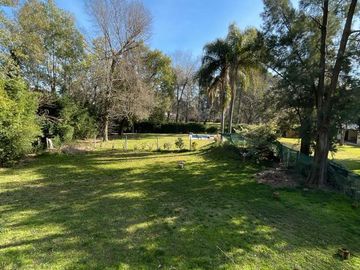 Casa en venta 6 dormitorios en Parque Leloir
