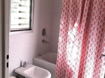 Casa en venta 6 dormitorios en Parque Leloir