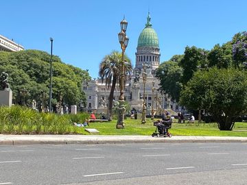 CONGRESO. MONOAMBIENTE. COCINA INDEPENDIENTE