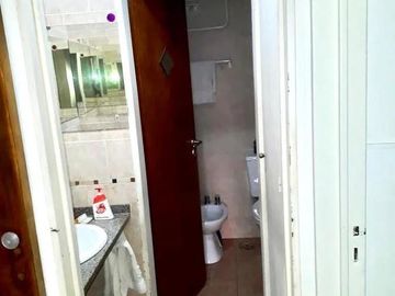 Departamento en venta - 3 Dormitorios 2 Baños - 71Mts2 - La Boca