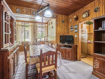 Casa en Venta en Villa Ballester de 4 Ambientes.