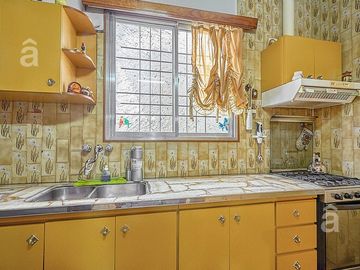 Casa en Venta en Villa Ballester de 4 Ambientes.