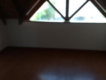 Casa - Santa Genoveva