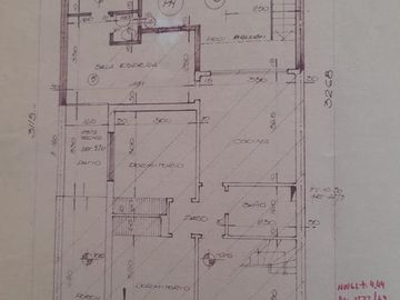 Casa 3 dormitorios jardín. San Isidro