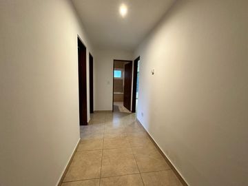 VENTA - Casa 3 Dormiotorios, Piscina.  Barrio Privado Cadaques (Funes Hills).