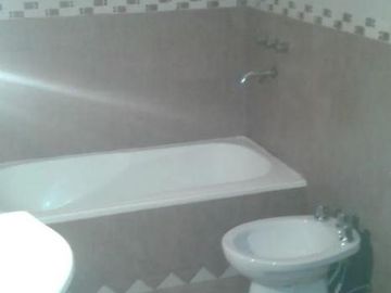 Departamento venta - 2 dormitorios 1 baño - 86mts2 totales - Crucesita