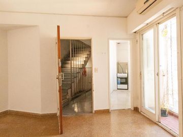 CHACARITA VENTA SEMI PISO  2 AMBIENTE P