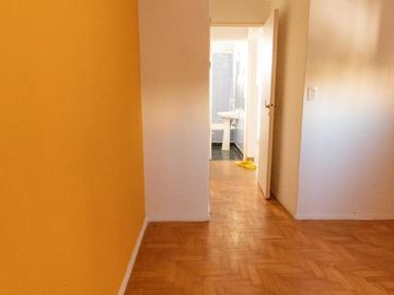 CHACARITA VENTA SEMI PISO  2 AMBIENTE P