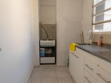 CHACARITA VENTA SEMI PISO  2 AMBIENTE P