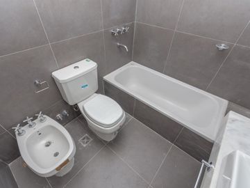 Venta departamento 3 ambientes en Olivos