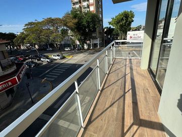 Venta departamento 3 ambientes en Olivos