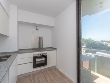 Venta departamento 3 ambientes en Olivos