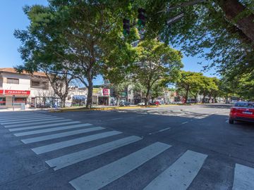 Venta departamento 3 ambientes en Olivos