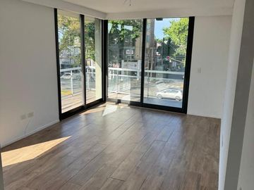 Venta departamento 3 ambientes en Olivos