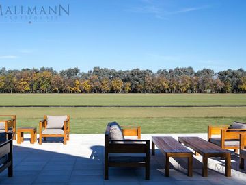 Excelente propiedad en Centauros  sobre lote de 1000 m2 | Mallmann Propiedades
