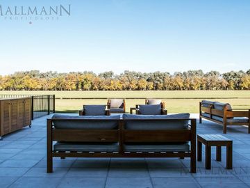 Excelente propiedad en Centauros  sobre lote de 1000 m2 | Mallmann Propiedades