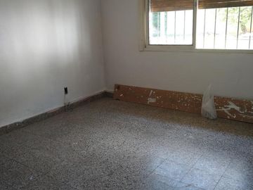 Casa en venta 3 amb en Parque Leloir