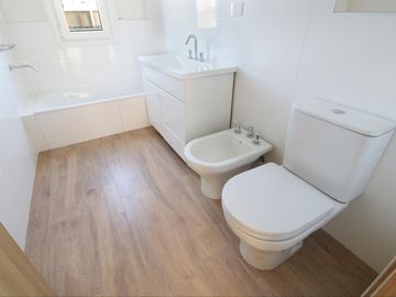 Casa en venta 6 ambientes en Hudson - Barrancas de Iraola (lote interno)