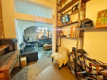 VENTA CASA 6 AMB 560 M2 LANUS OESTE