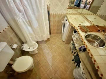 VENTA CASA 6 AMB 560 M2 LANUS OESTE