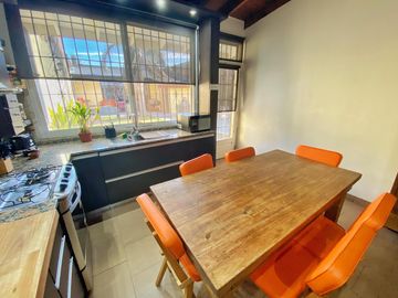VENTA CASA 6 AMB 560 M2 LANUS OESTE