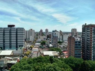Departamento en venta - 3 Dormitorios 2 Baños - Cochera - 108Mts2 - Quilmes