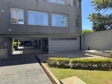 Departamento en venta - 2 Dormitorios 2 Baños -Cochera - 88Mts2 - La Plata