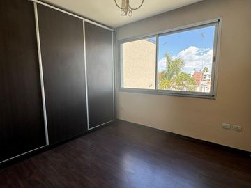 Departamento en venta - 2 Dormitorios 2 Baños -Cochera - 88Mts2 - La Plata