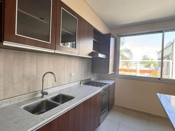 Departamento en venta - 2 Dormitorios 2 Baños -Cochera - 88Mts2 - La Plata