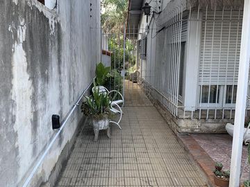SANTILLI - PROFESOR MARIÑO 1038 - Temperley Oeste